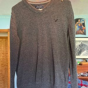 american eagle grey sweater
